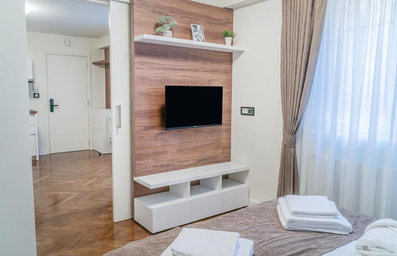 9 Nine - Luxury Apartments & Suites Βελιγράδι Εξωτερικό φωτογραφία