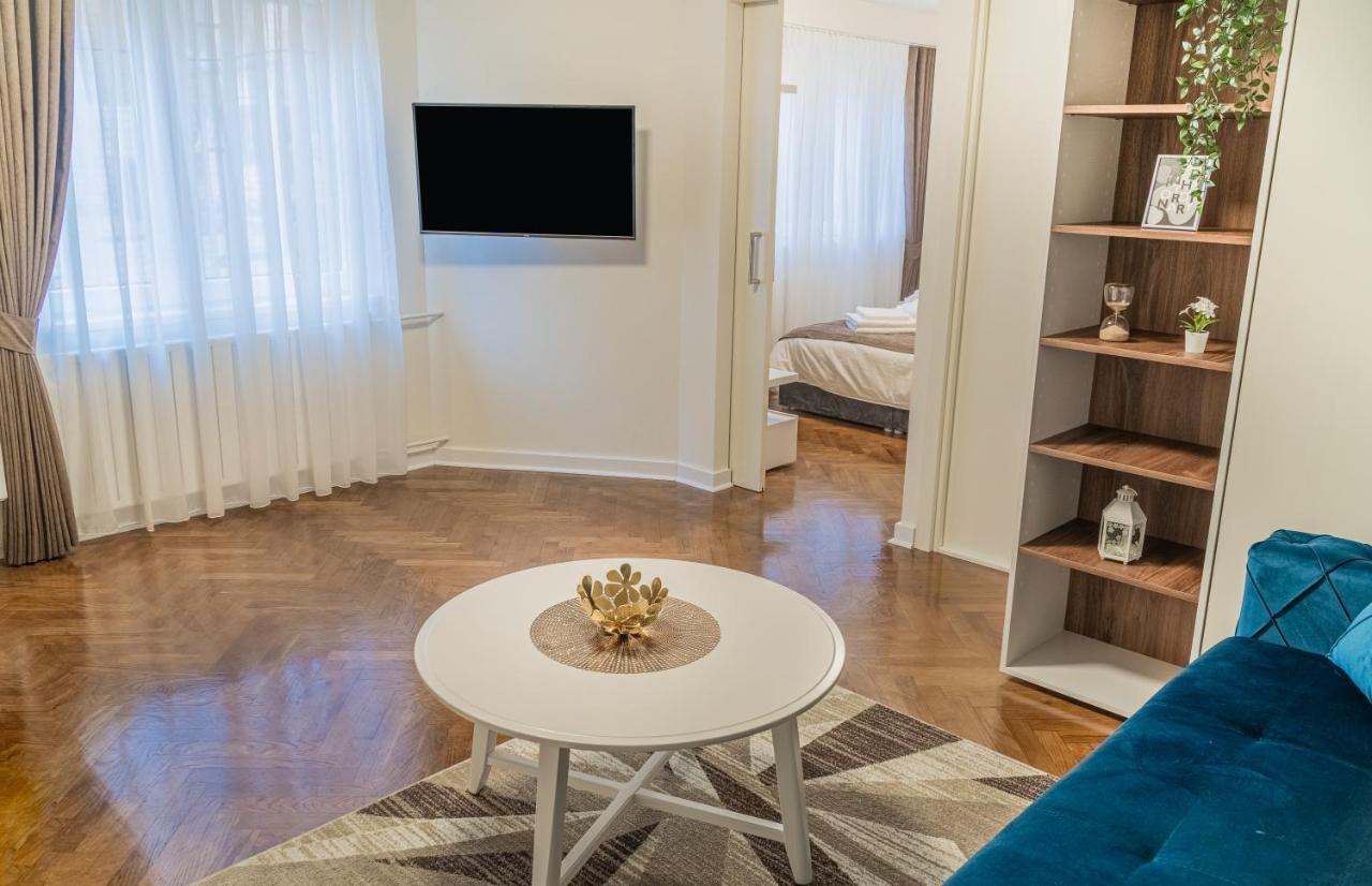 9 Nine - Luxury Apartments & Suites Βελιγράδι Εξωτερικό φωτογραφία