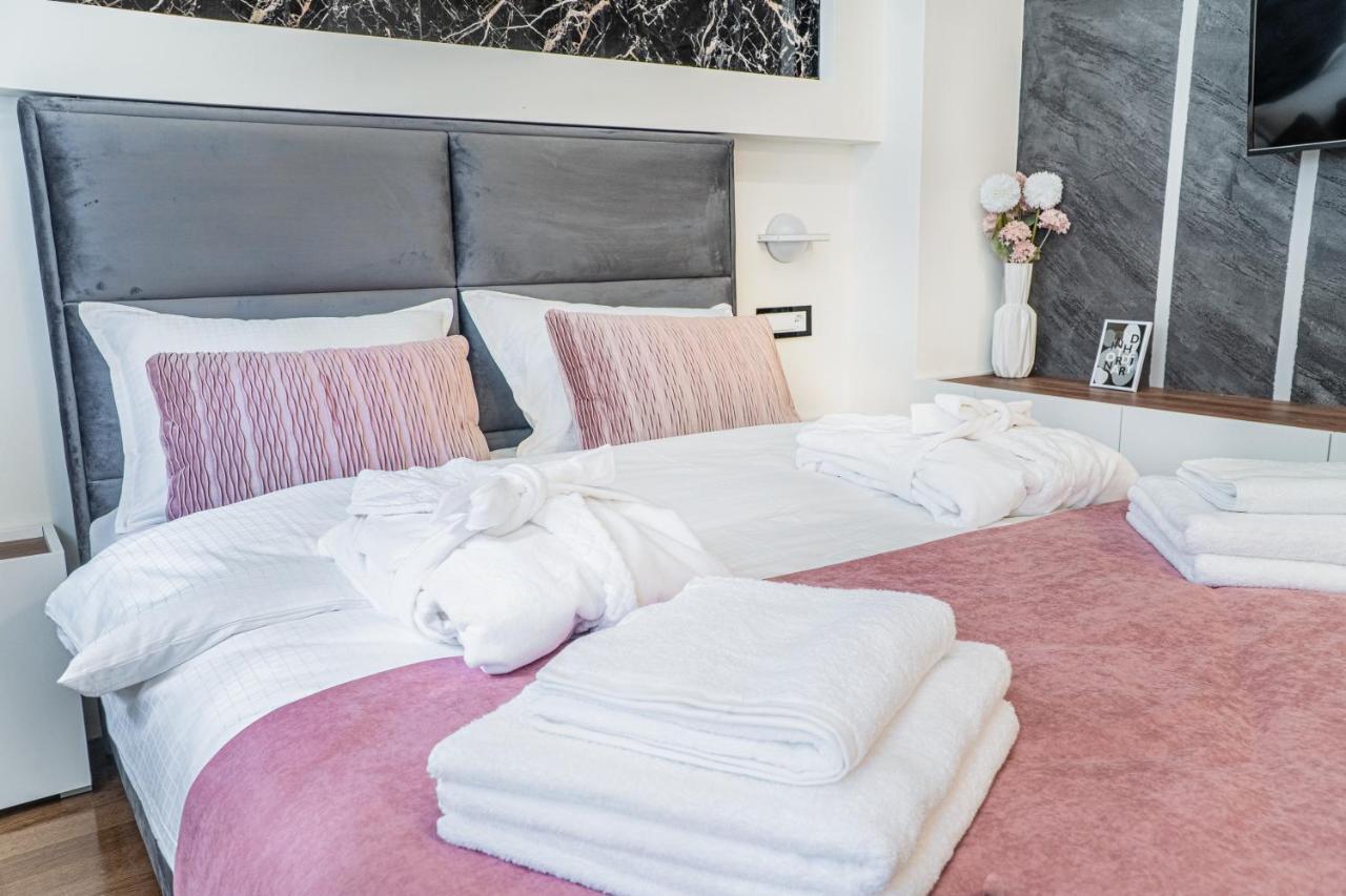 9 Nine - Luxury Apartments & Suites Βελιγράδι Εξωτερικό φωτογραφία